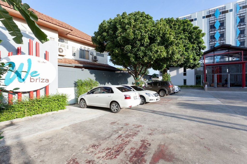 We Briza Hotel Chiangmai Chiang Mai Exterior foto